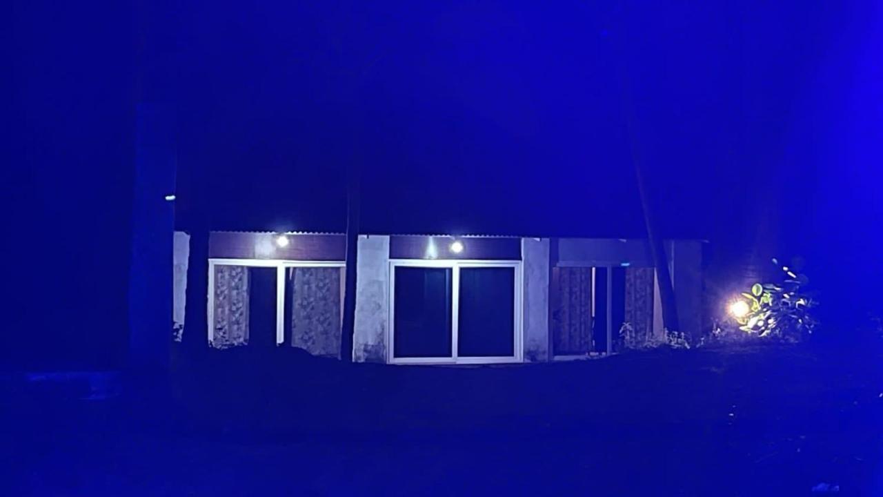 Blue Lagoon Beach Resort Gokarna  Bagian luar foto