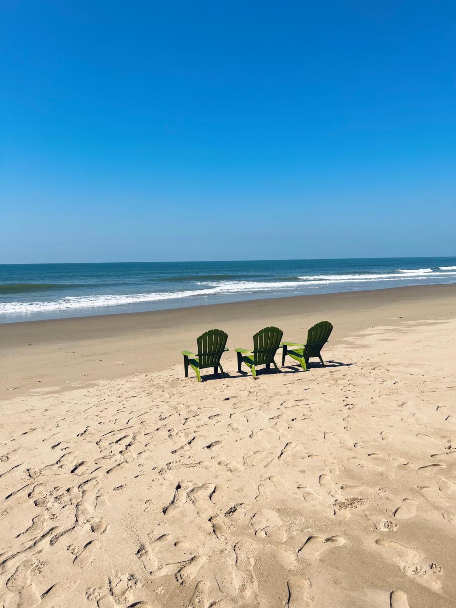 Blue Lagoon Beach Resort Gokarna  Bagian luar foto